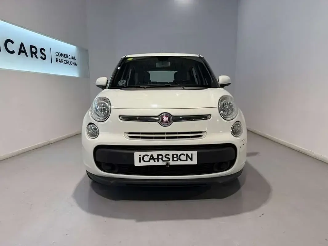 Usado Fiat 500L Trekking 85 CV (62 kW) 2013 Blanco Monovolumen