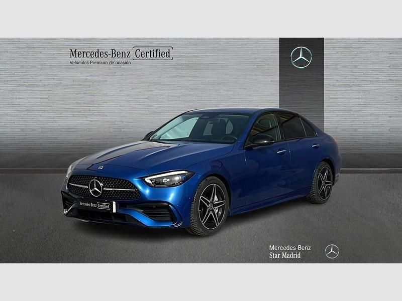 Usado Mercedes C200 163 CV (119 kW) 2022 Azul espectral (metalizado) Berlina