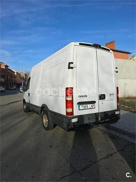 Usado Iveco Daily 96 CV (70 kW) 2008 Blanco Recogida