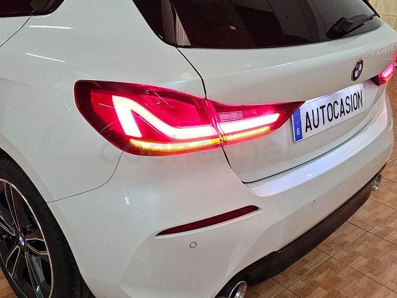 Usado BMW 120 178 CV (130 kW) 2021 Blanco Utilitario