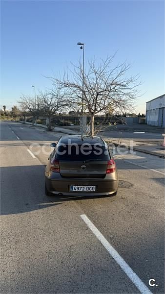 Usado BMW 120 Sport Line 163 CV (119 kW) 2006 Marrón Utilitario