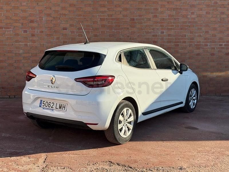 Usado Renault Clio V Business 85 CV (62 kW) 2021 Blanco Berlina