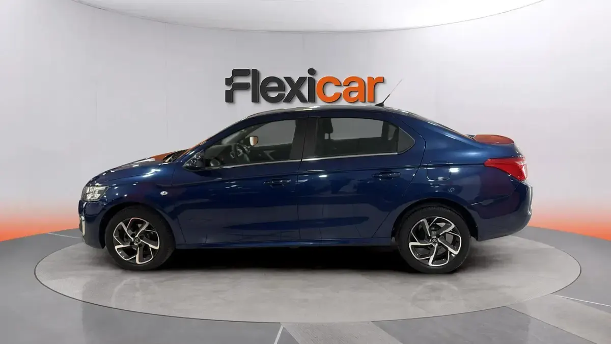 Usado Citroën C-Elysee I PureTech 82 CV (60 kW) 2018 Azul Berlina