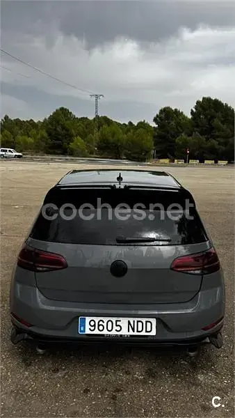 Usado VW Golf VII GTI 290 CV (213 kW) 2019 Gris / plata Berlina