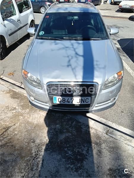 Usado Audi A4 Sport 163 CV (119 kW) 2004 Gris / plata Familiar