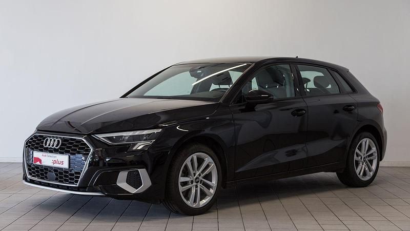 Negro Usado 2021 Audi A3 Sportback Advanced Plus Berlina | 28.690 € (Caro) - Imagen 1/4