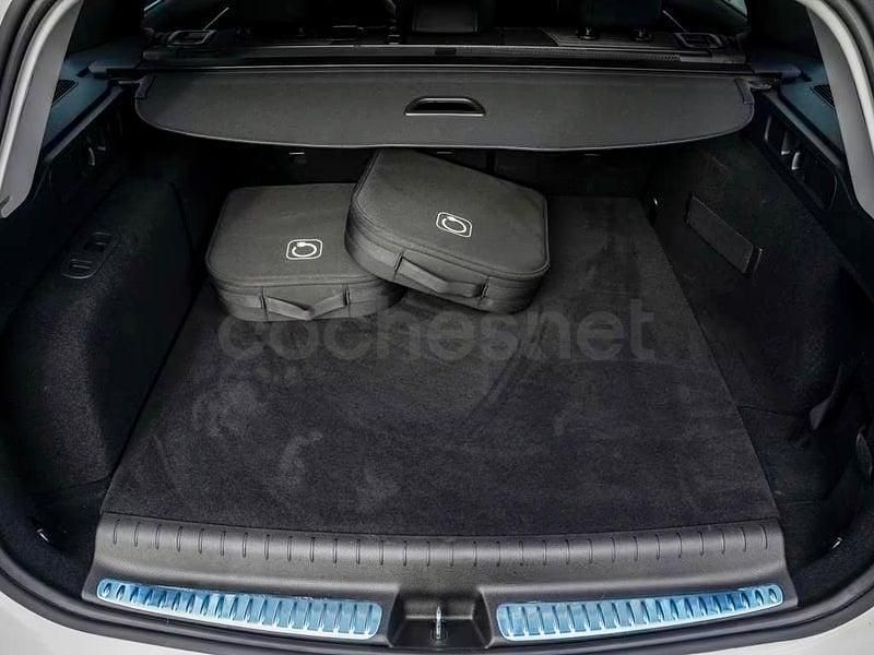 Usado Mercedes C300e 313 CV (230 kW) 2023 Blanco Familiar
