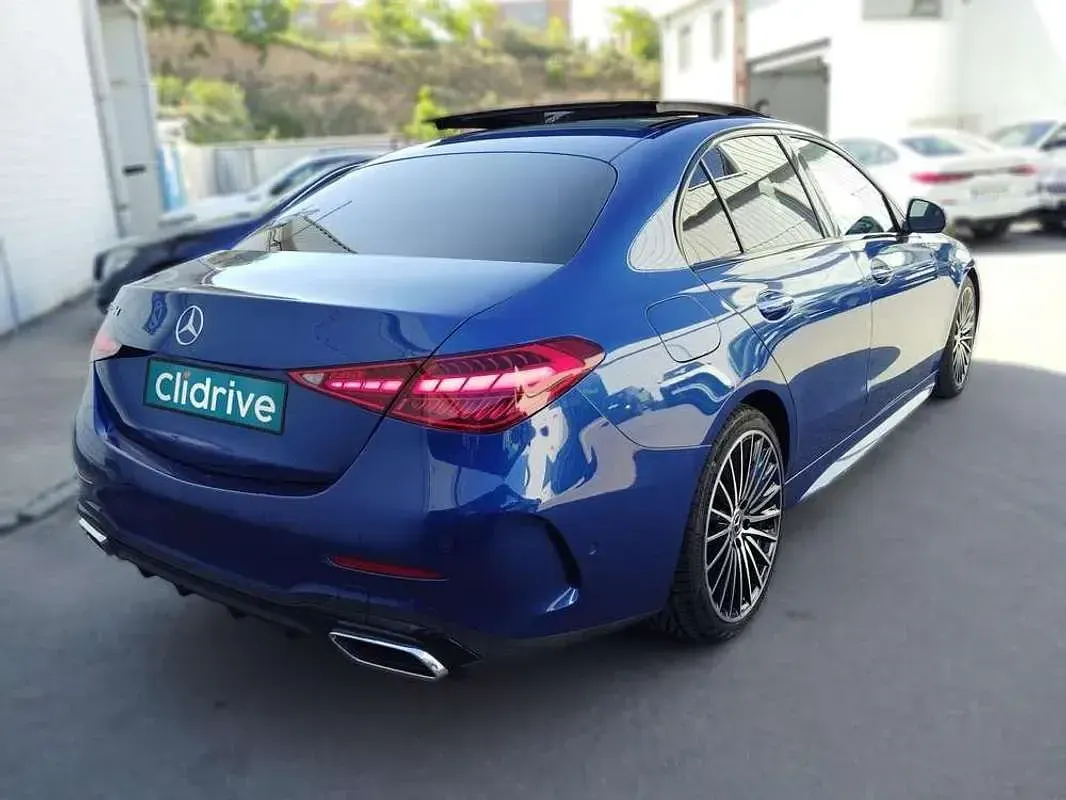 Usado Mercedes C220 200 CV (147 kW) 2022 Azul Berlina
