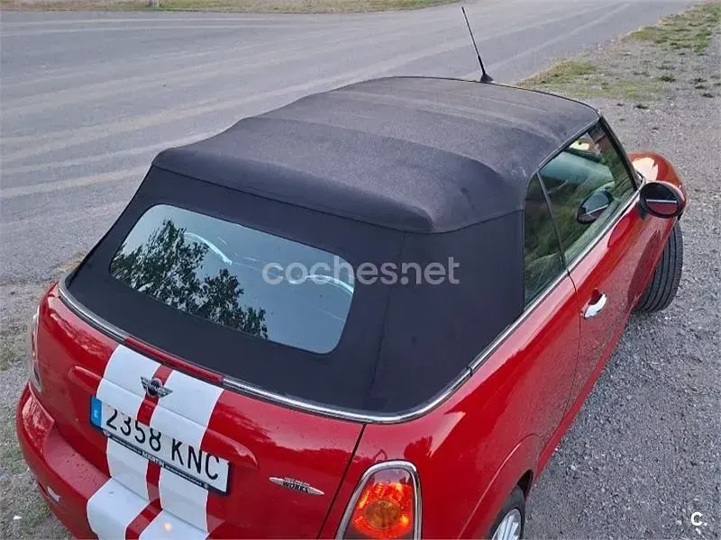 Usado Mini John Cooper Works Cabriolet 211 CV (155 kW) 2010 Rojo Descapotable