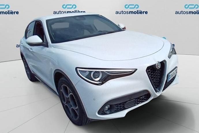Usado Alfa Romeo Stelvio Sprint 190 CV (139 kW) 2022 SUV