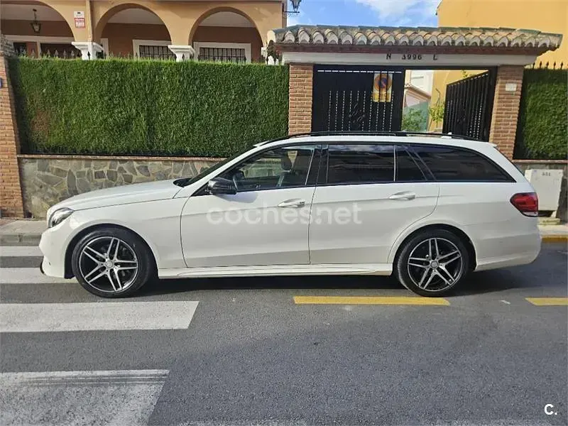Usado Mercedes E250 204 CV (150 kW) 2017 Blanco Familiar