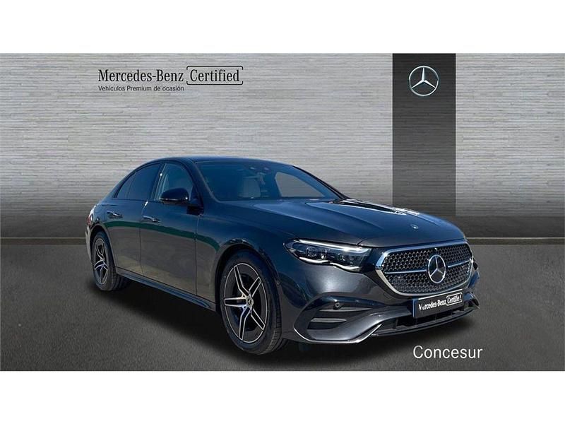 Usado Mercedes E220 197 CV (144 kW) 2025 Gris Berlina