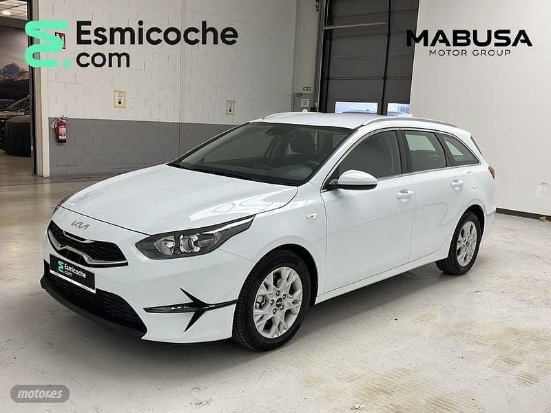 Blanco Nuevo 2025 Kia Ceed Sportswagon Familiar | 25.490 € (Super precio) - Imagen 1/4