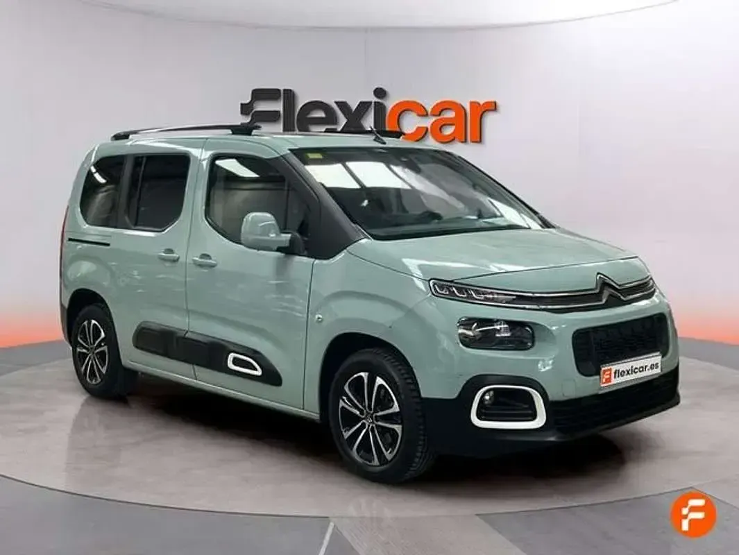 Usado Citroën Berlingo Feel 110 CV (80 kW) 2019 Blanco Monovolumen