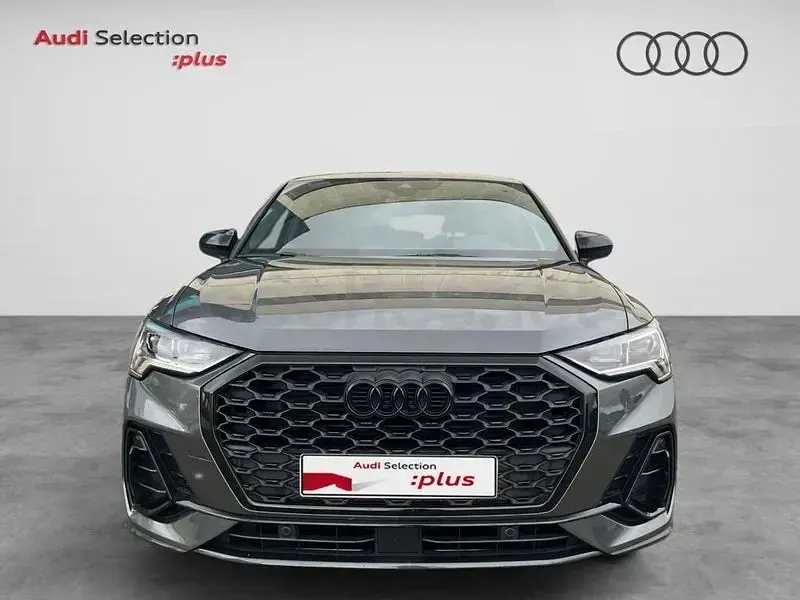 Usado Audi Q3 Sportback Sport 150 CV (110 kW) 2022 Gris / plata SUV