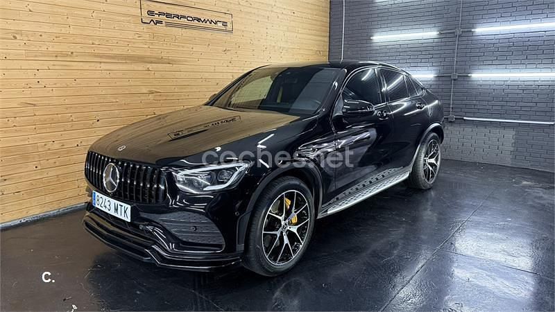 Usado Mercedes GLC300e 306 CV (225 kW) 2021 Negro Coupe