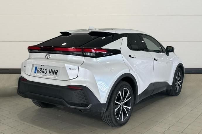 Usado Toyota C-HR Advance 141 CV (103 kW) 2024 Blanco SUV