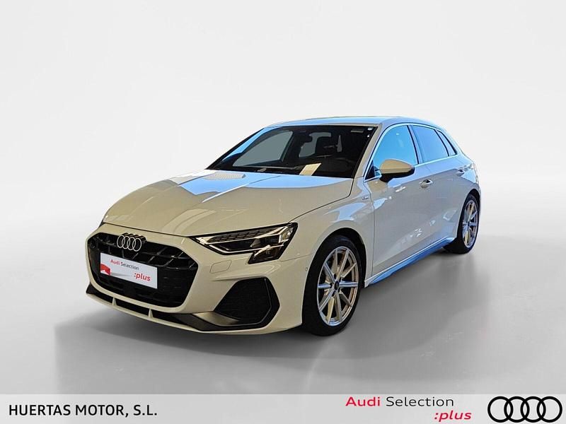 Usado Audi A3 S-Line 150 CV (110 kW) 2025 Blanco Berlina