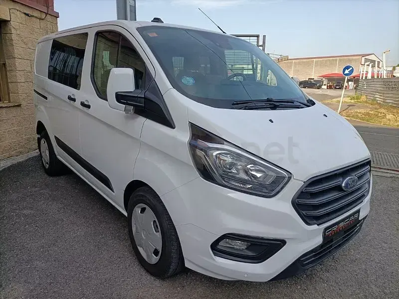 Usado Ford Transit Custom Nugget 130 CV (95 kW) 2020 Blanco Familiar