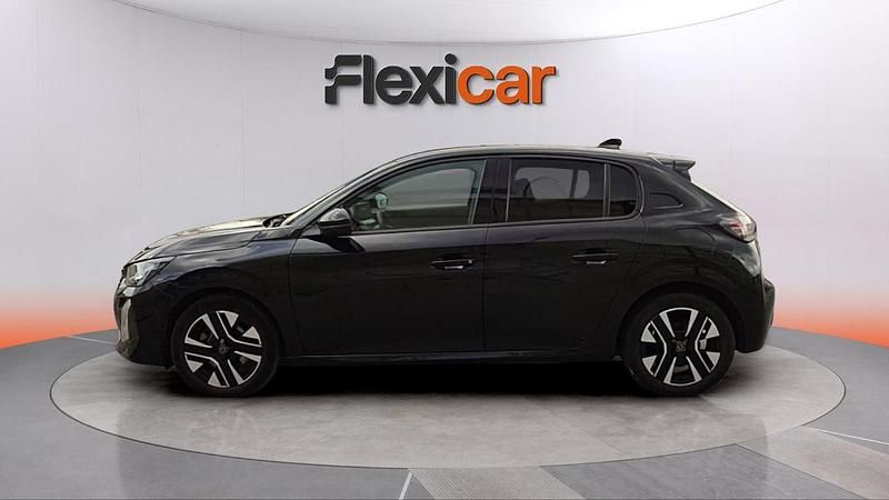 Usado Peugeot 208 Allure 102 CV (75 kW) 2024 Negro Utilitario