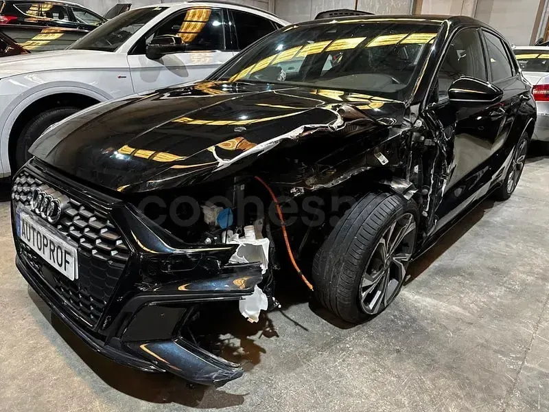 Usado Audi A3 S-Line 204 CV (150 kW) 2022 Negro Berlina