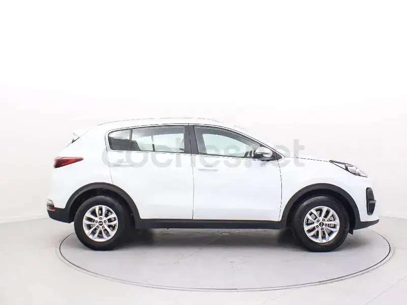 Usado Kia Sportage 132 CV (97 kW) 2019 Blanco SUV