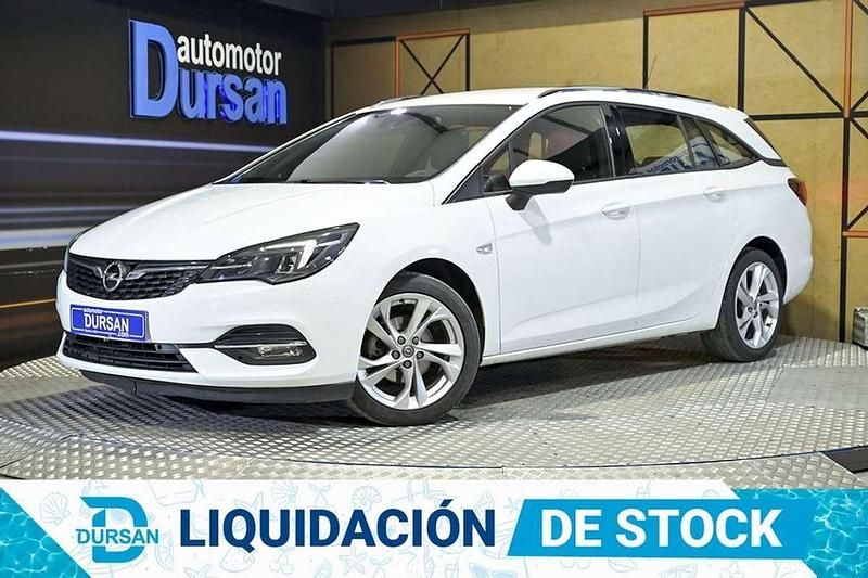 Blanco Usado 2020 Opel Astra Dynamic Familiar | 12.290 € (Un poco caro) - Imagen 1/4
