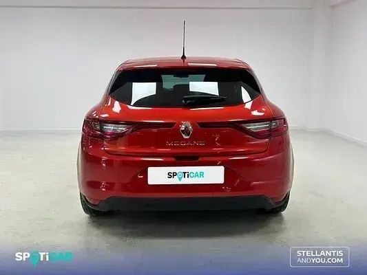 Usado Renault Mégane IV LIMITED 140 CV (102 kW) 2020