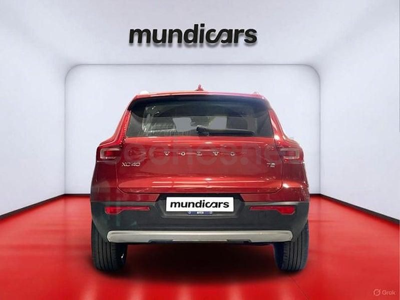 Usado Volvo XC40 Core 129 CV (94 kW) 2021 Rojo SUV