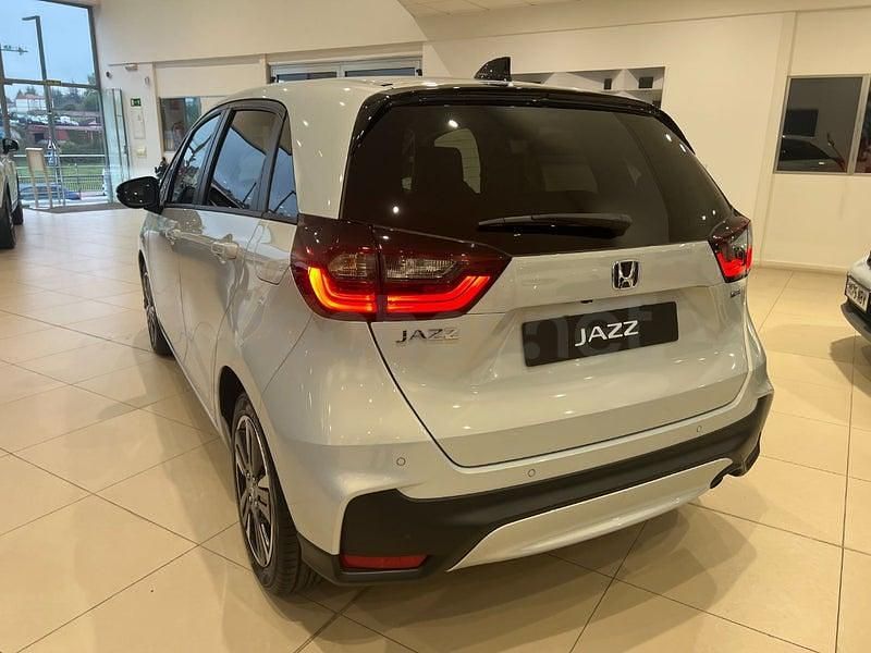 Usado Honda Jazz Advance 122 CV (89 kW) 2024 Blanco Utilitario