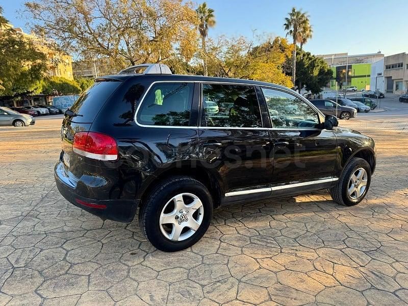 Usado VW Touareg R 174 CV (127 kW) 2005 Negro SUV