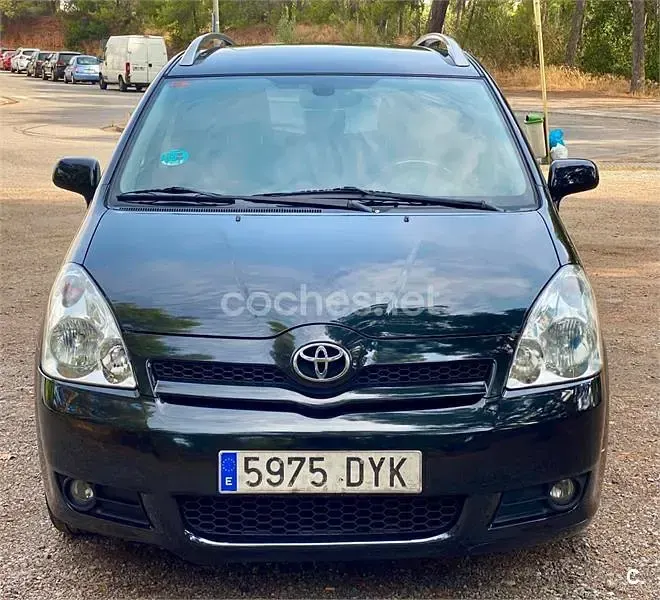 Usado Toyota Corolla Verso Luna 129 CV (94 kW) 2006 Negro Monovolumen