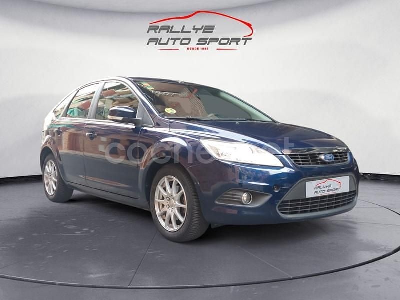 Azul Usado 2011 Ford Focus Berlina | 5995 € (Precio justo) - Imagen 1/4