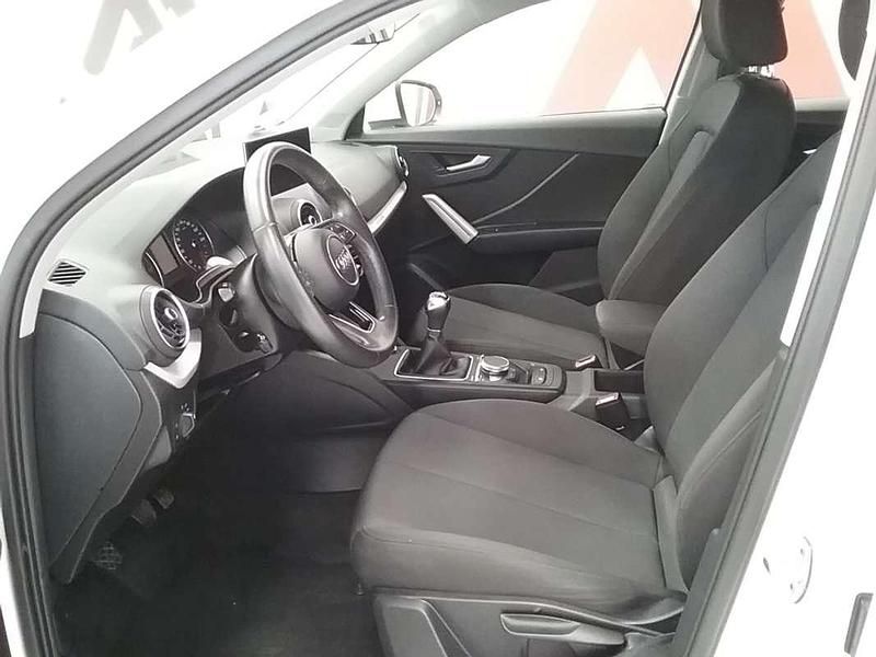 Usado Audi Q2 Advanced Plus 116 CV (85 kW) 2021 Blanco SUV