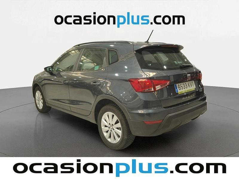 Usado Seat Arona Style 116 CV (85 kW) 2019 Gris SUV