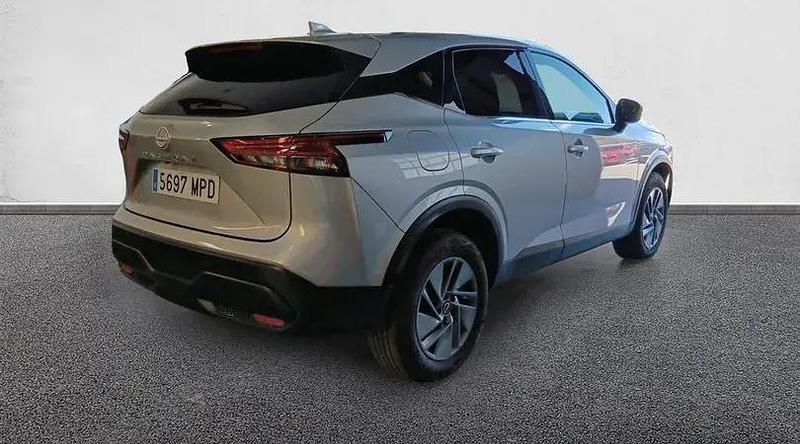 Usado Nissan Qashqai Acenta 158 CV (116 kW) 2024 Diamond silver (metalizado) SUV