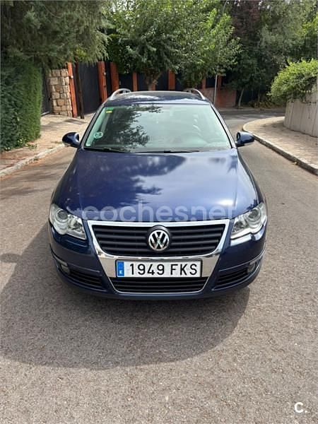 Azul Usado 2007 VW Passat Advance Familiar | 2300 € (Buen precio) - Imagen 1/4