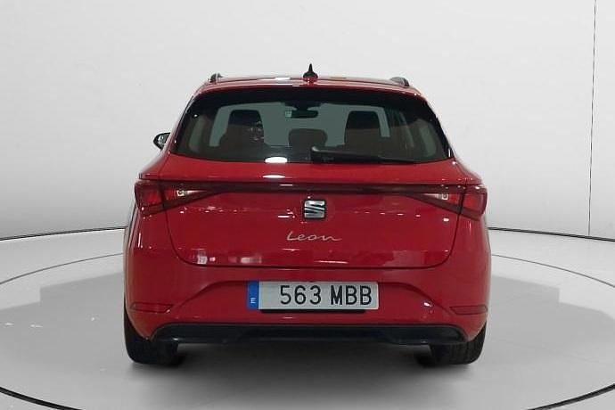 Usado Seat Leon Reference 116 CV (85 kW) 2022