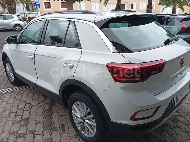 Usado VW T-Roc Life 110 CV (80 kW) 2023 Blanco SUV