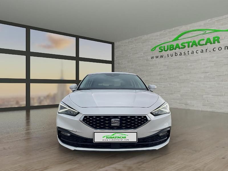 Usado Seat Leon XCELLENCE 204 CV (150 kW) 2021 Blanco