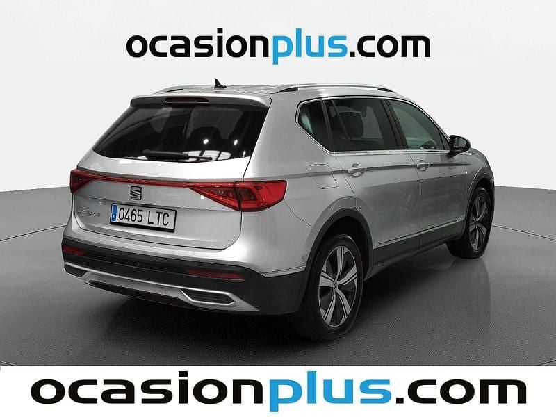 Usado Seat Tarraco 4Drive 200 CV (147 kW) 2021 Gris plata SUV