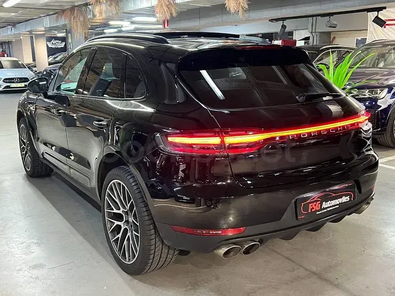 Usado Porsche Macan S 354 CV (260 kW) 2019 Negro SUV