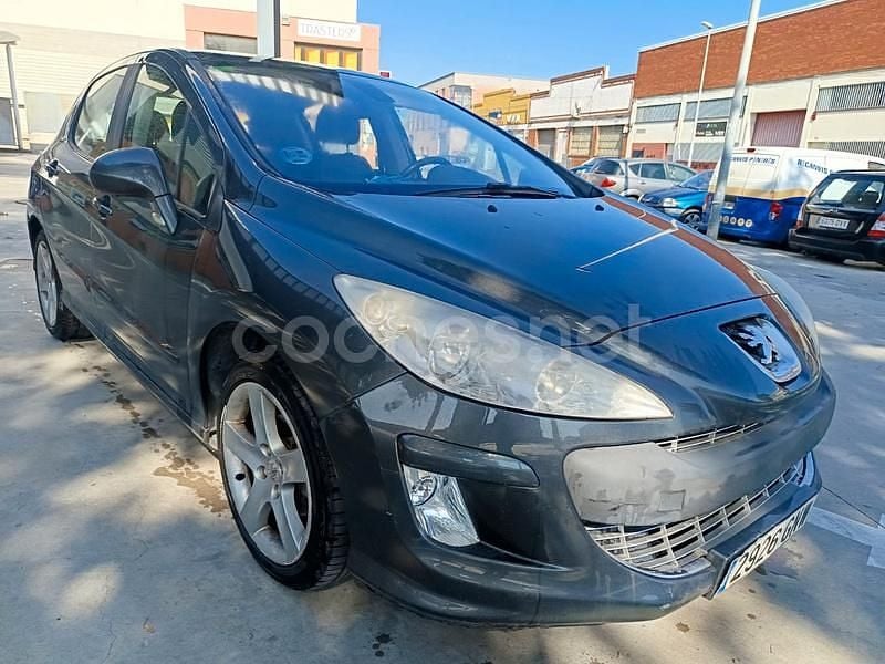 Usado Peugeot 308 95 CV (69 kW) 2009 Gris / plata Berlina