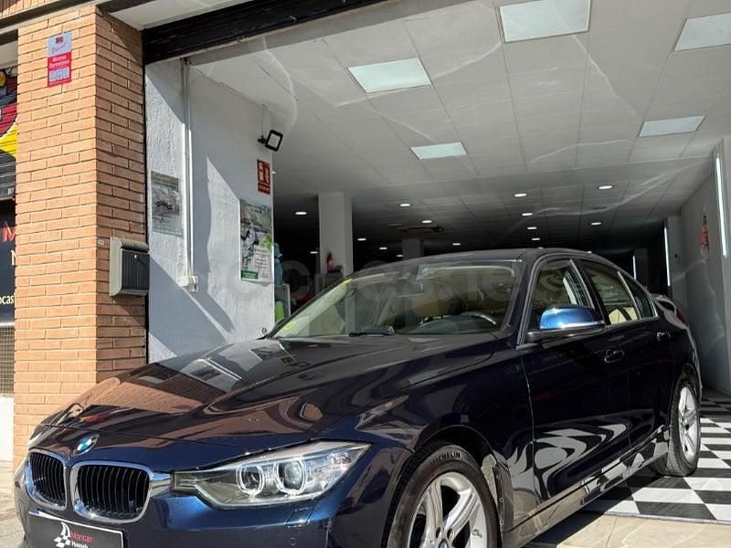Usado BMW 318 Gran Turismo 143 CV (105 kW) 2015 Azul Berlina