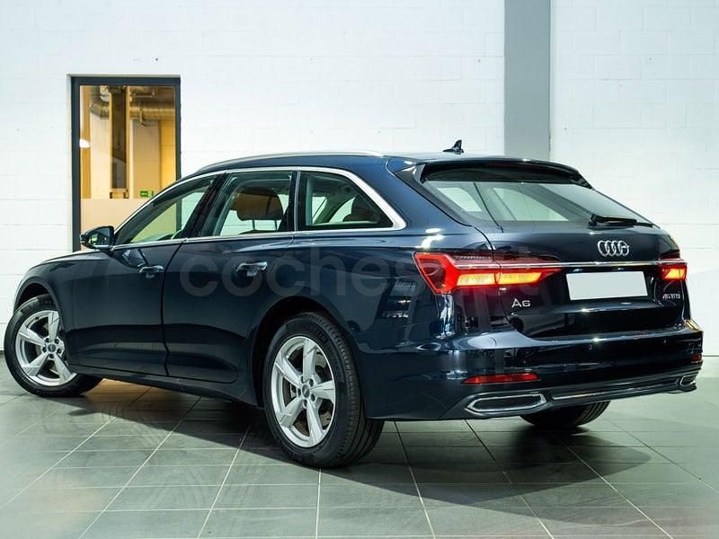 Usado Audi A6 Sport 265 CV (194 kW) 2021 Azul Familiar