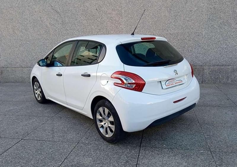 Usado Peugeot 208 Business-Line 68 CV (50 kW) 2014 Blanco Utilitario