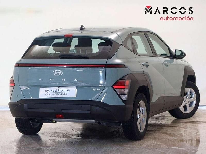 Usado Hyundai Kona 129 CV (94 kW) 2025 Verde SUV
