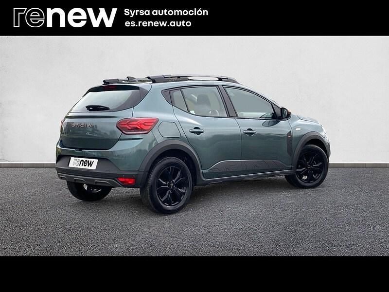 Usado Dacia Sandero Extreme 100 CV (73 kW) 2025 Verde Berlina