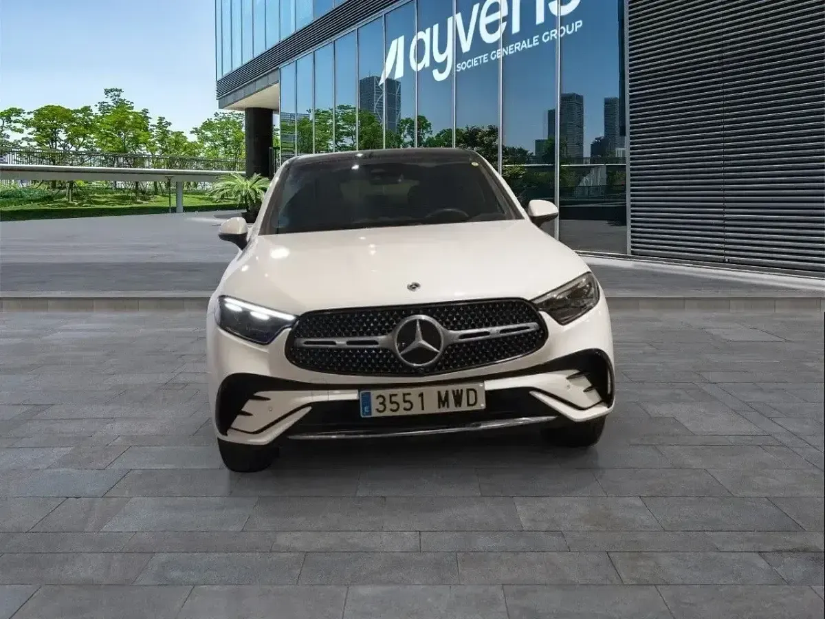 Usado Mercedes GLC300e 313 CV (230 kW) 2024 Blanco SUV