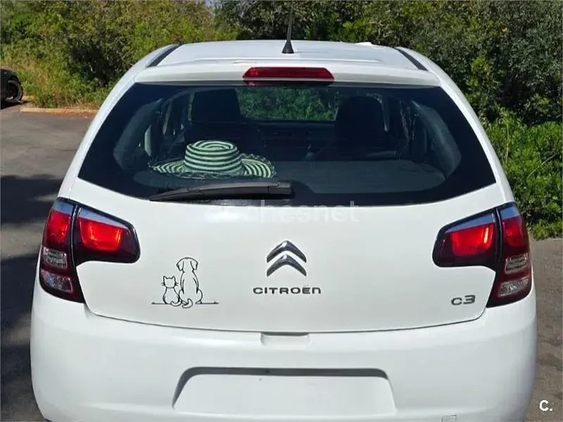 Usado Citroën C3 PureTech 68 CV (50 kW) 2014 Blanco Berlina